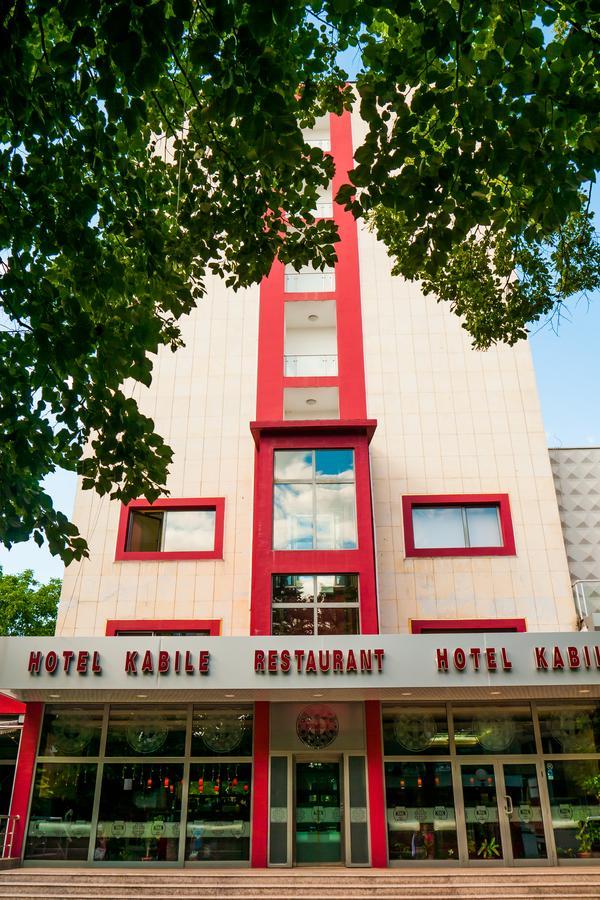 Hotel Kabile Yambol Екстер'єр фото