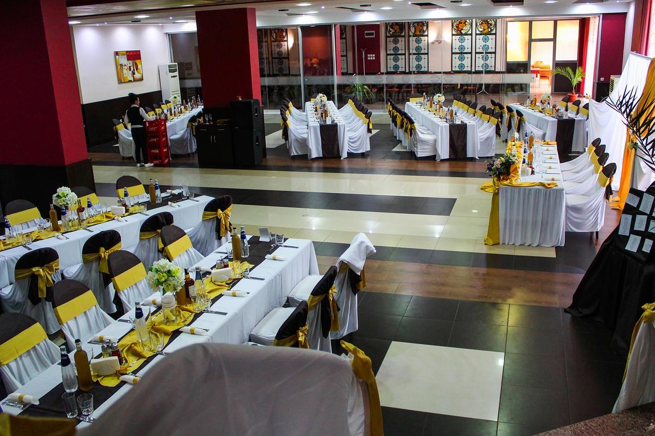 Hotel Kabile Yambol Екстер'єр фото